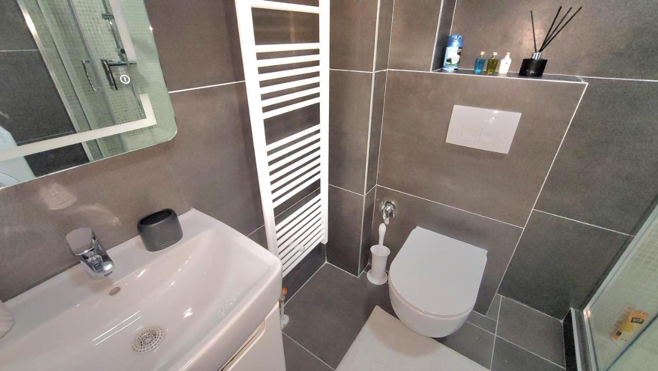 Studio Apartment Lora Lux SJJ Eksteriør billede